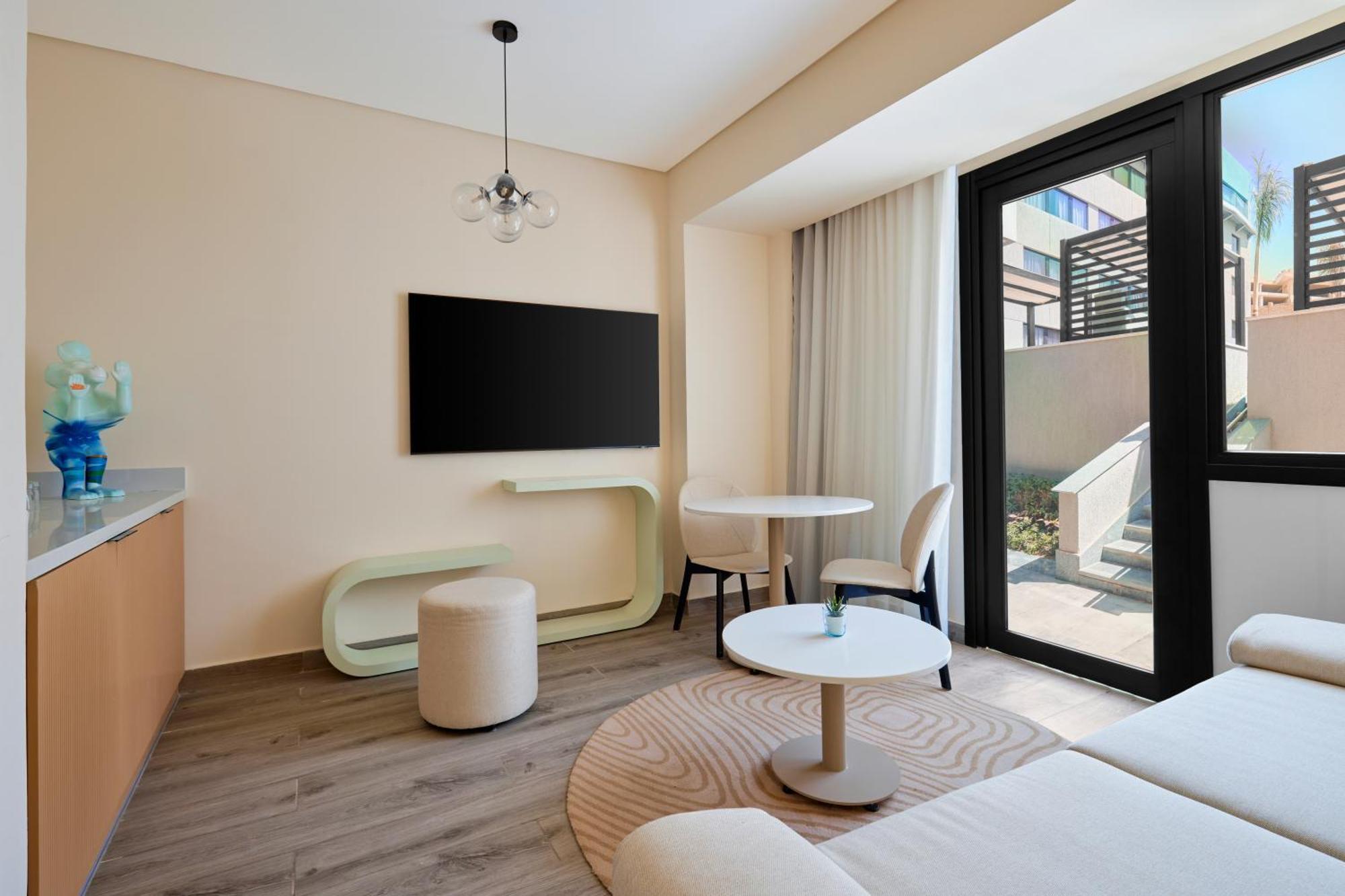 Hyatt Centric Cairo West Hotel Abu Rawwash Екстериор снимка